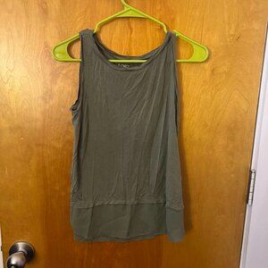 Loft outlet olive sleeveless top (size XSP, lightly used)